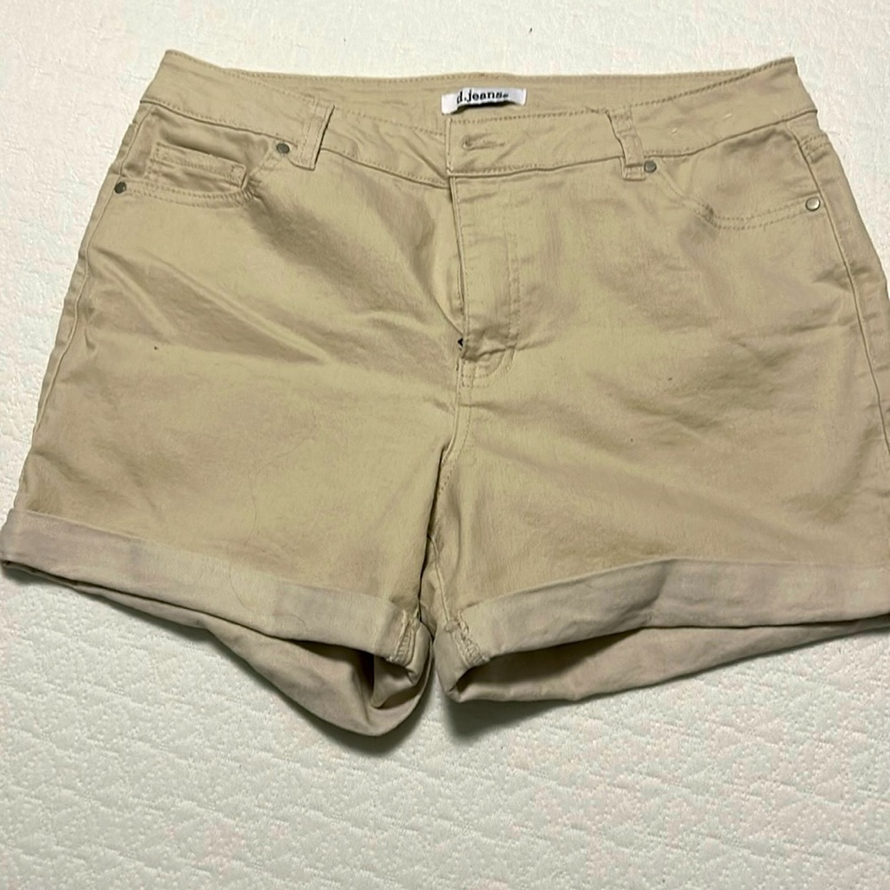 Tan Jean shorts, d. Jeans, size 12